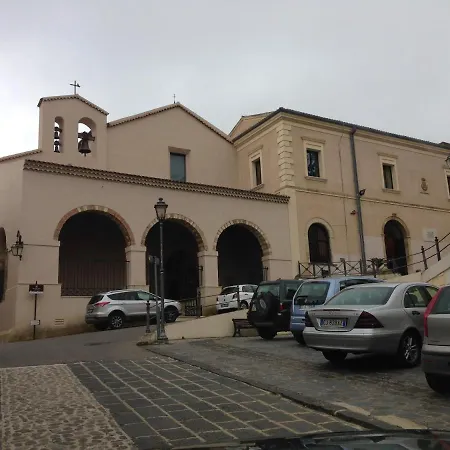 Charming House In With Sea View Rossano